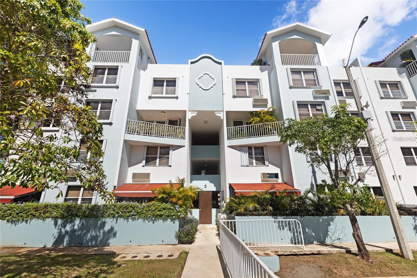 330 Residences At Escorial #1610, Carolina, PR 00987