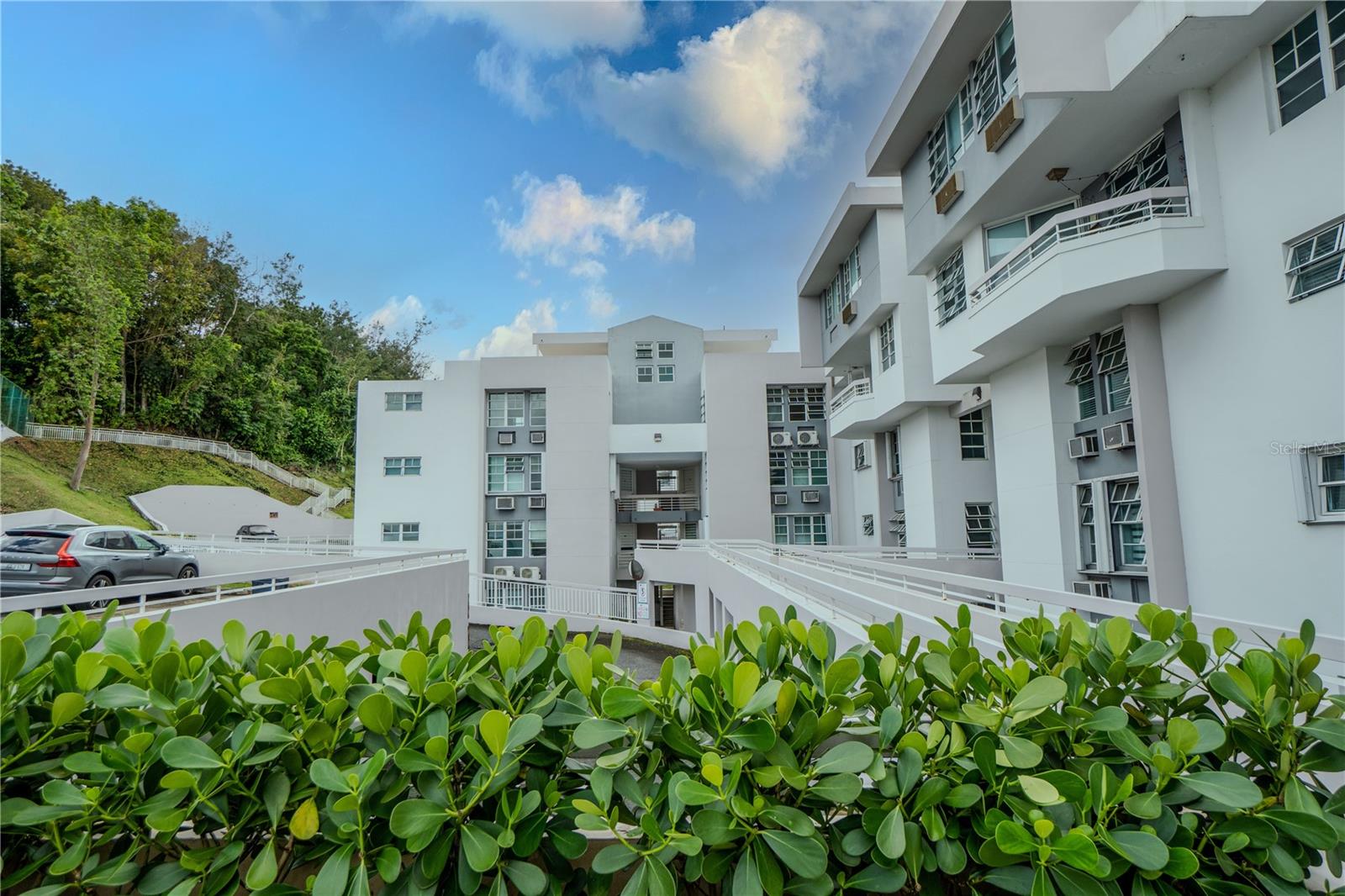 808 El Bosque #808, Guaynabo, PR 00971
