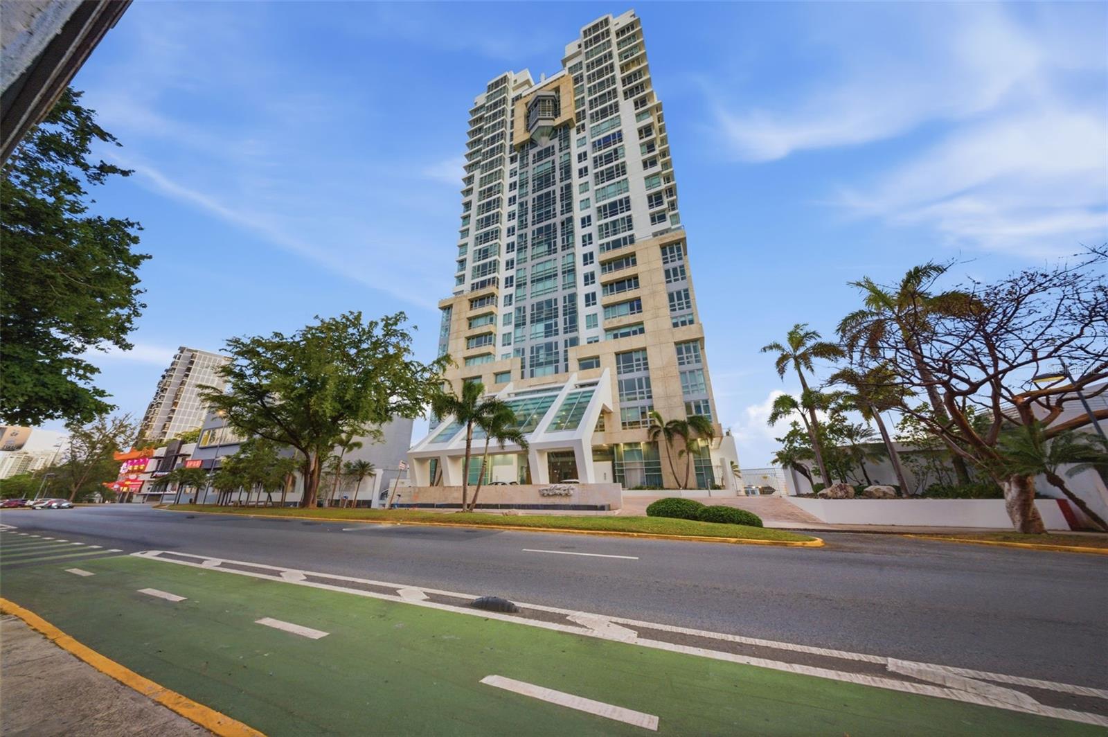 404 Avenida De La ConstitucióN #Ph 2408, San Juan, PR 00901