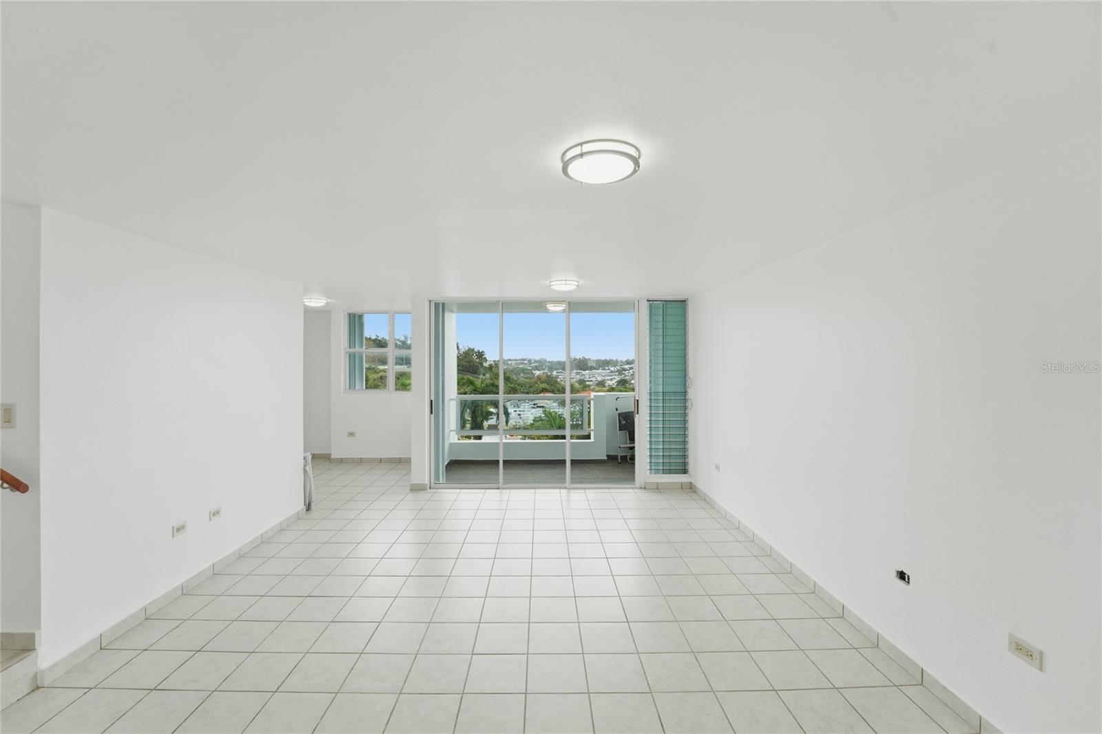 519 Ave Las Cumbres #519, Guaynabo, PR 00969