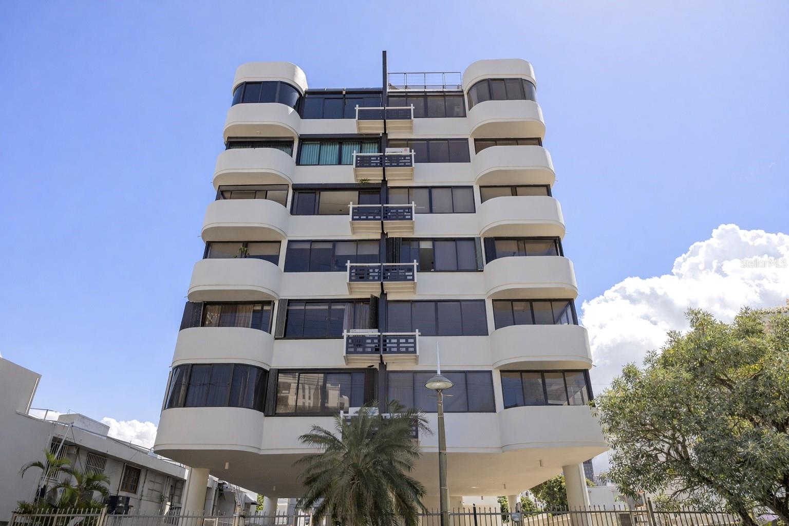 1404 Magdalena Ave #Ph4, San Juan, PR 00907