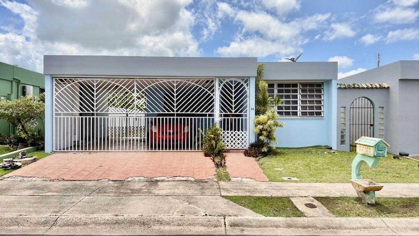 Monte Real 54 Urb Villa Del Monte, Toa Alta, PR 00953