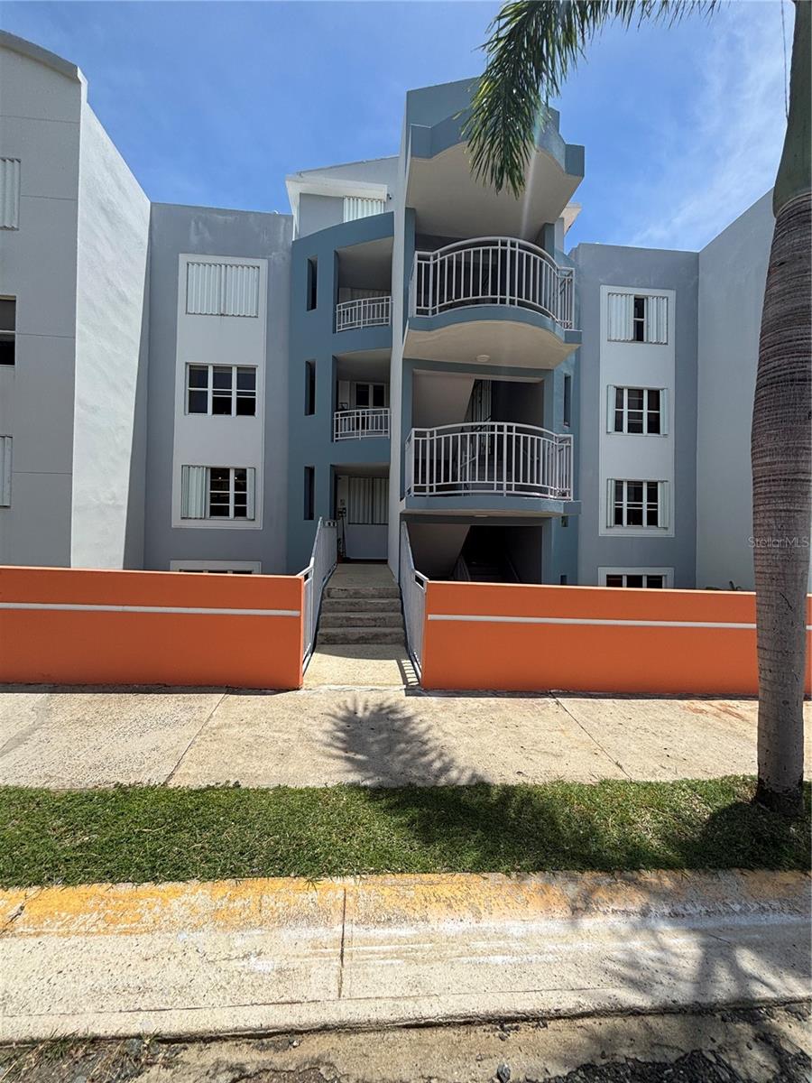 Cond La Costa #E4, Fajardo, PR 00738