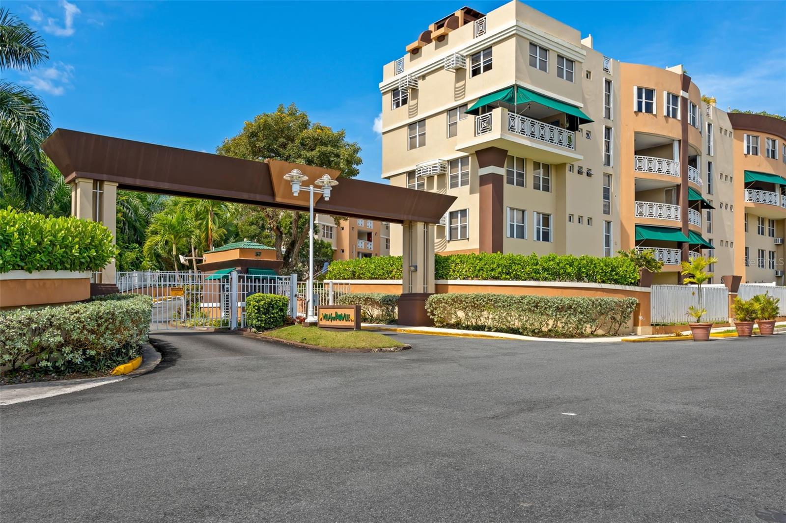Guaynabo, PR 00969