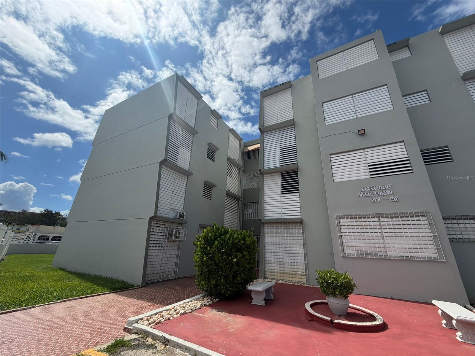 3-A Cll Confianza #3-A, San Juan, PR 00924