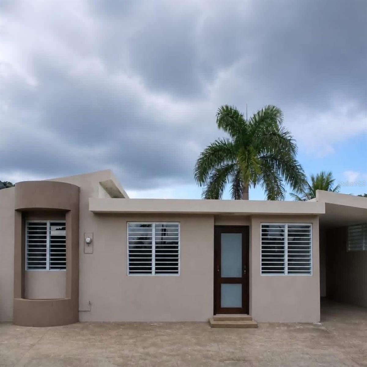 J-4 9 St Villa Borinquen, Lares, PR 00669