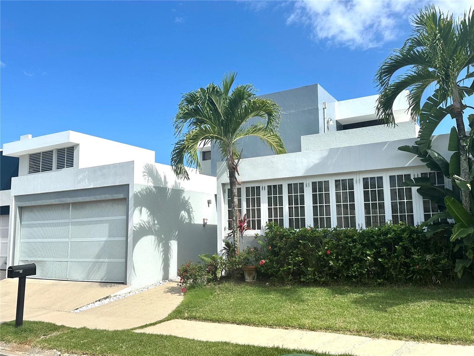 Mansiones Reales Principe De Asturias, Guaynabo, PR 00969