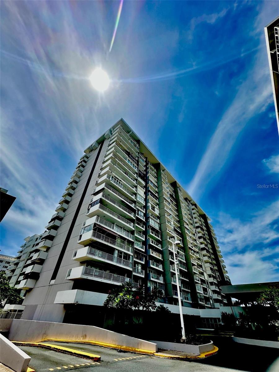 5869 Isla Verde #810, Carolina, PR 00979