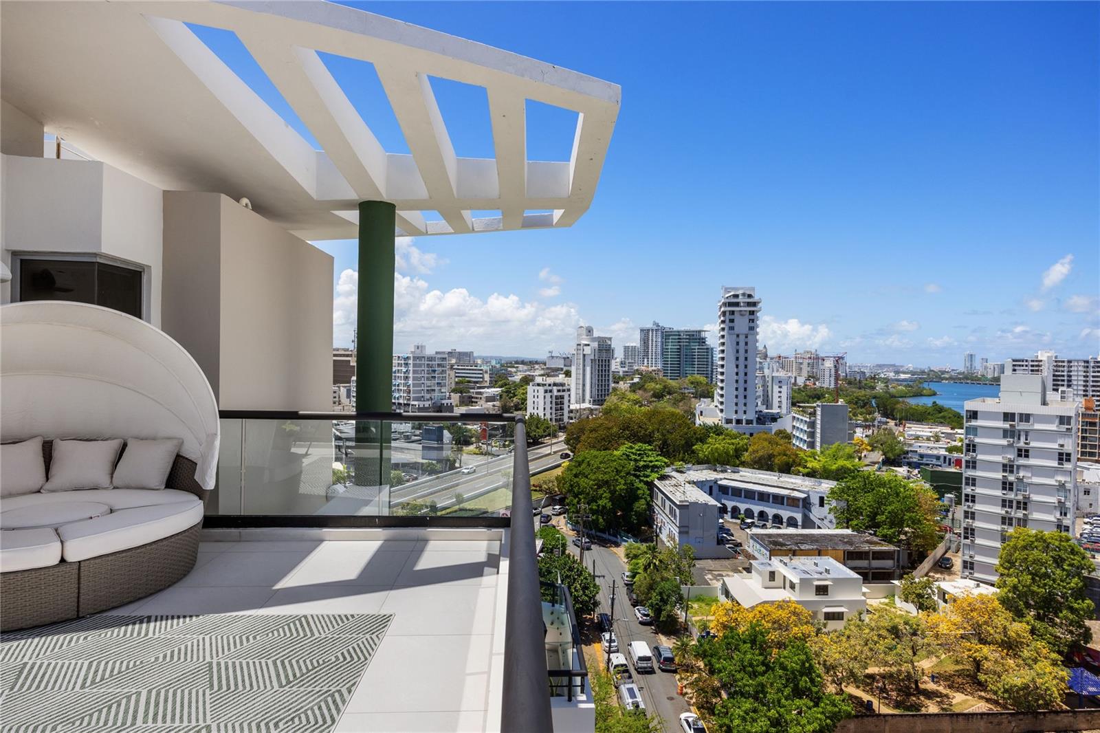 1212 Luchetti St #Ph, San Juan, PR 00907
