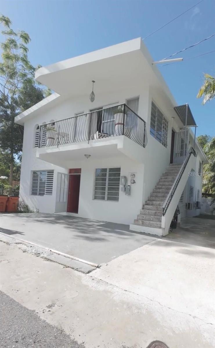 13 Cambija, Rincon, PR 00677