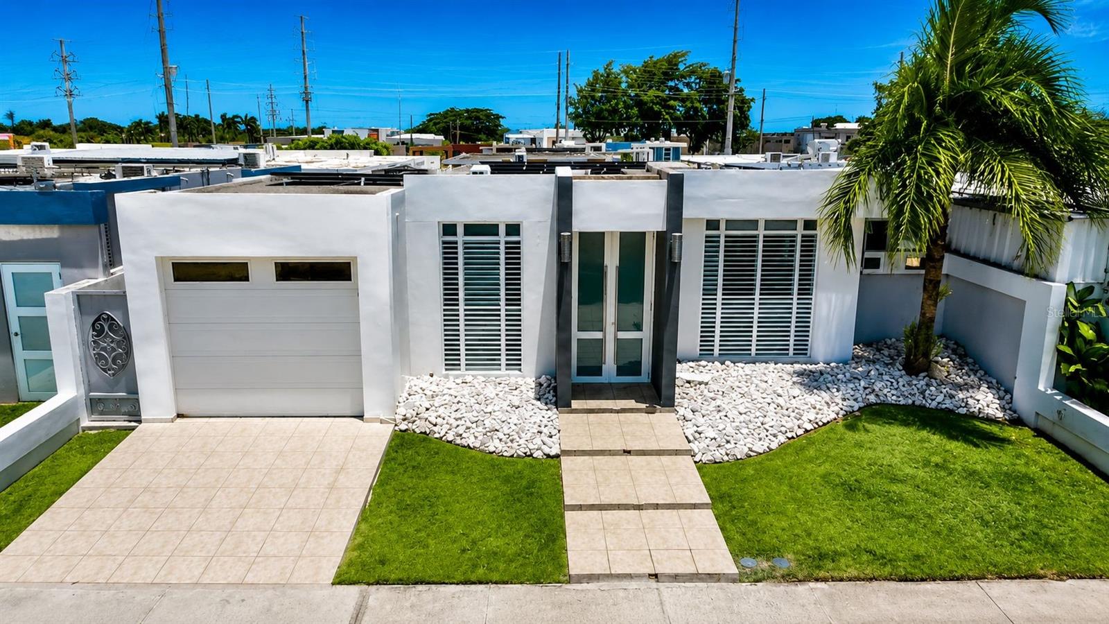 16 Calle Caoba Urb Alborada Park, Santa Isabel, PR 00757