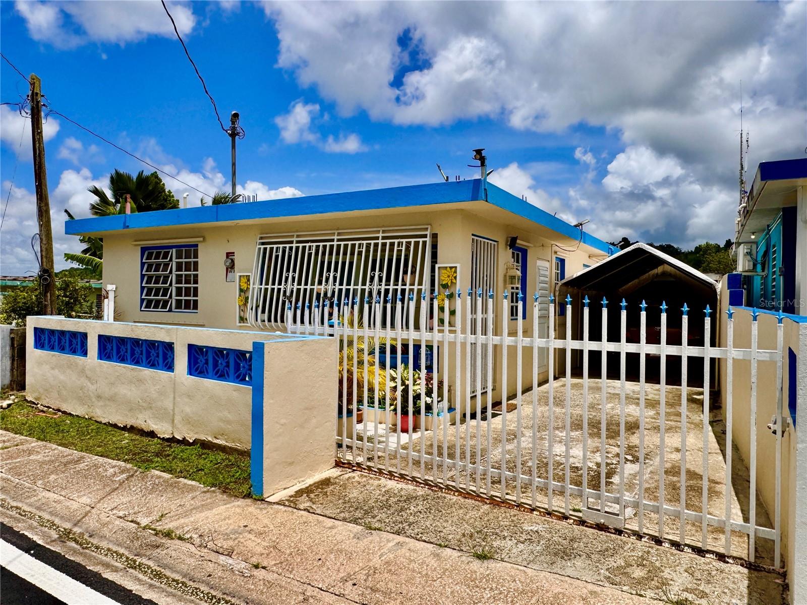 Naguabo, PR 00718