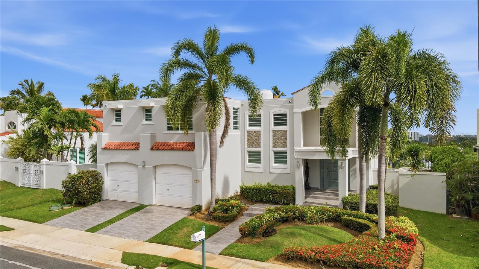 97 Calle Pitirre Montehiedras, San Juan, PR 00926