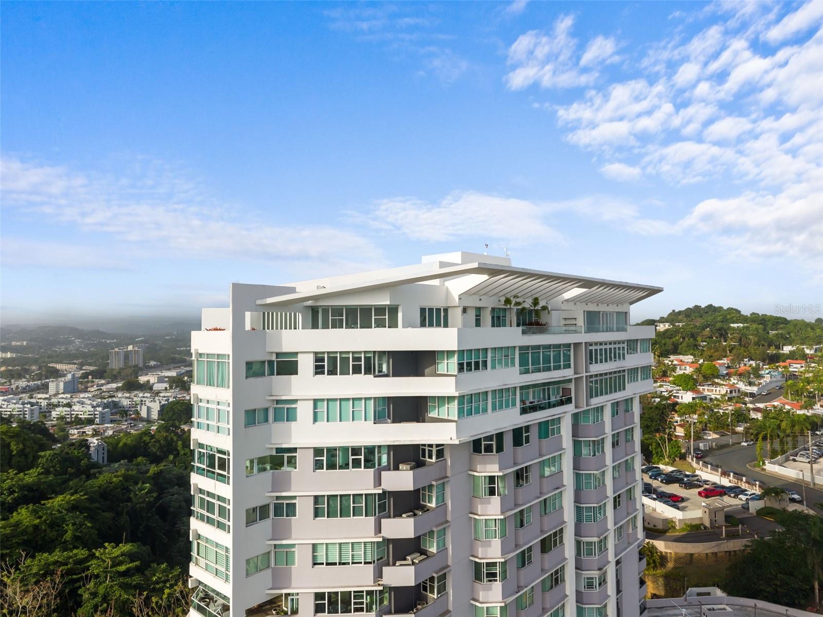 14 Rd 833, La Cima #Ph 1901, Guaynabo, PR 00969