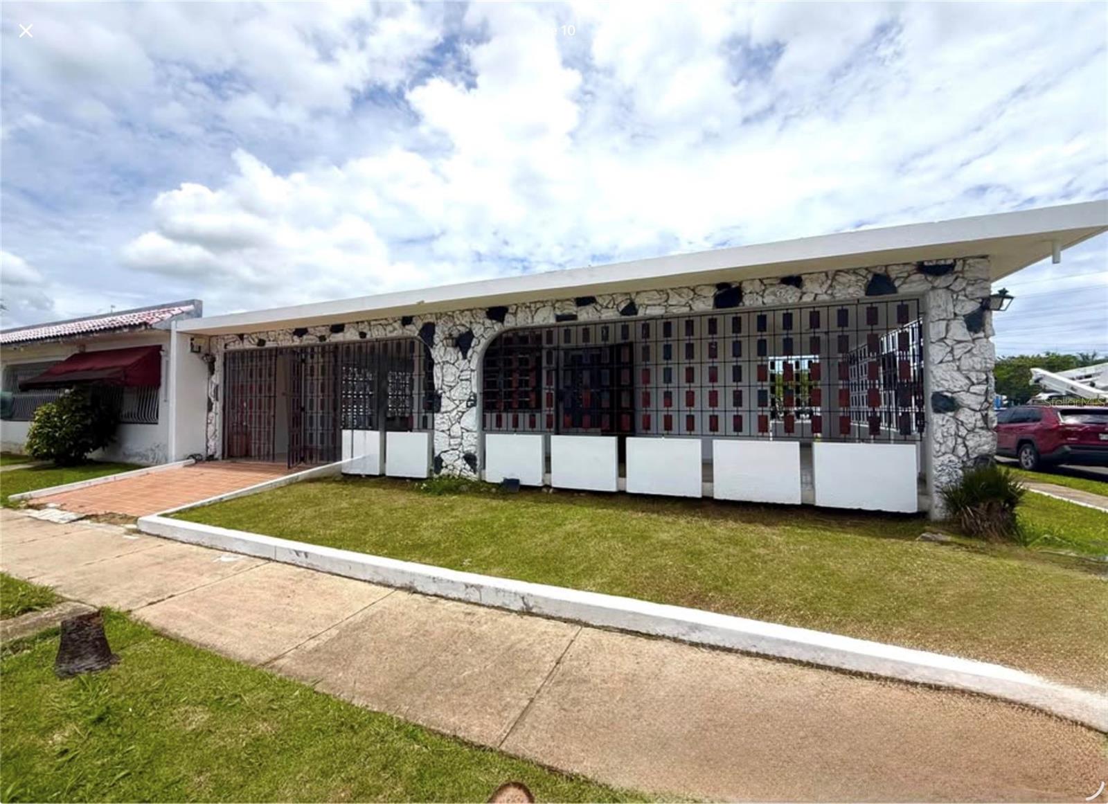. Acacia #A37, Canovanas, PR 00729