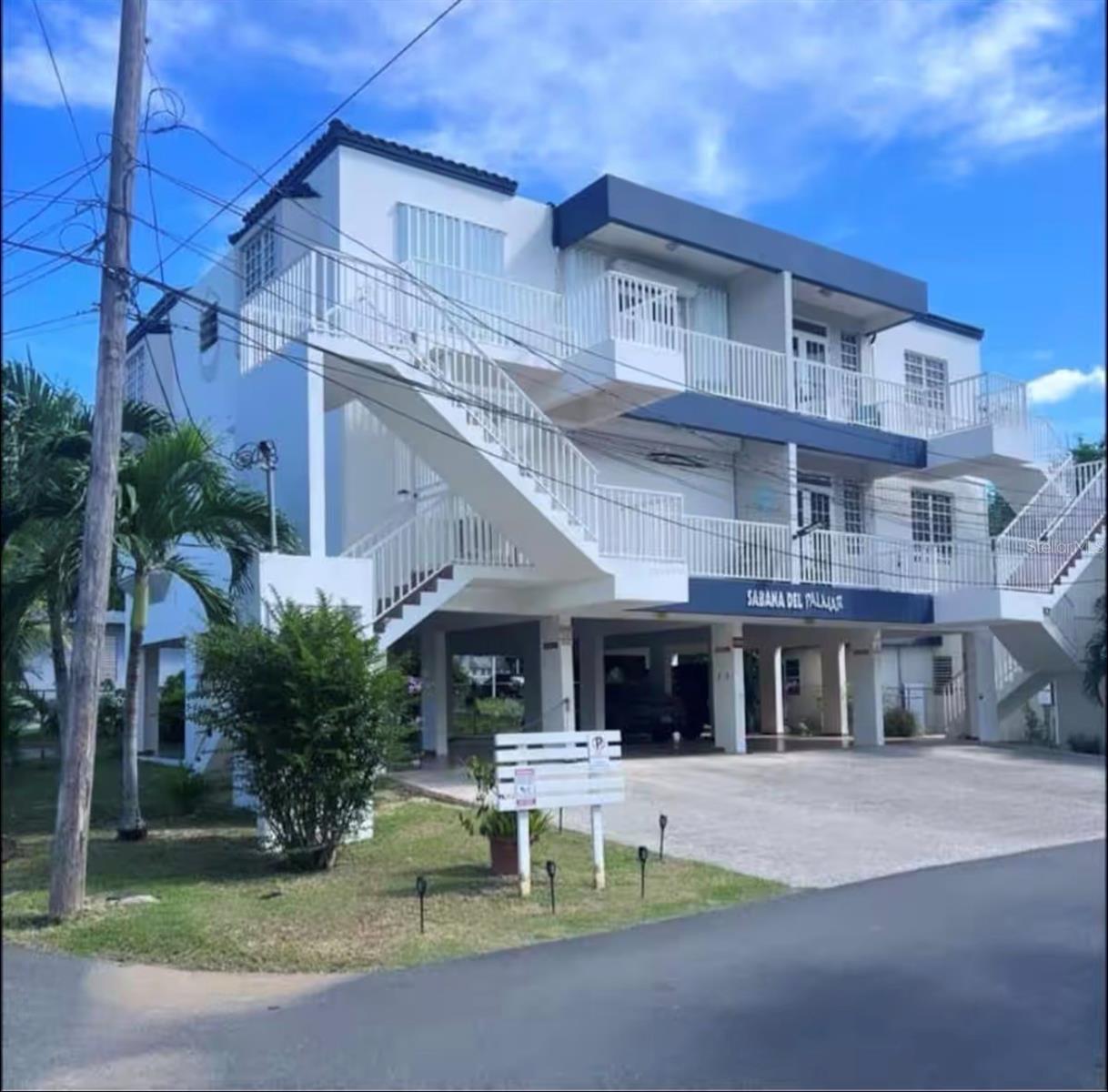 Apt 202 Manuel Guilloty / Librevato Montalvo #202, Cabo Rojo, PR 00623