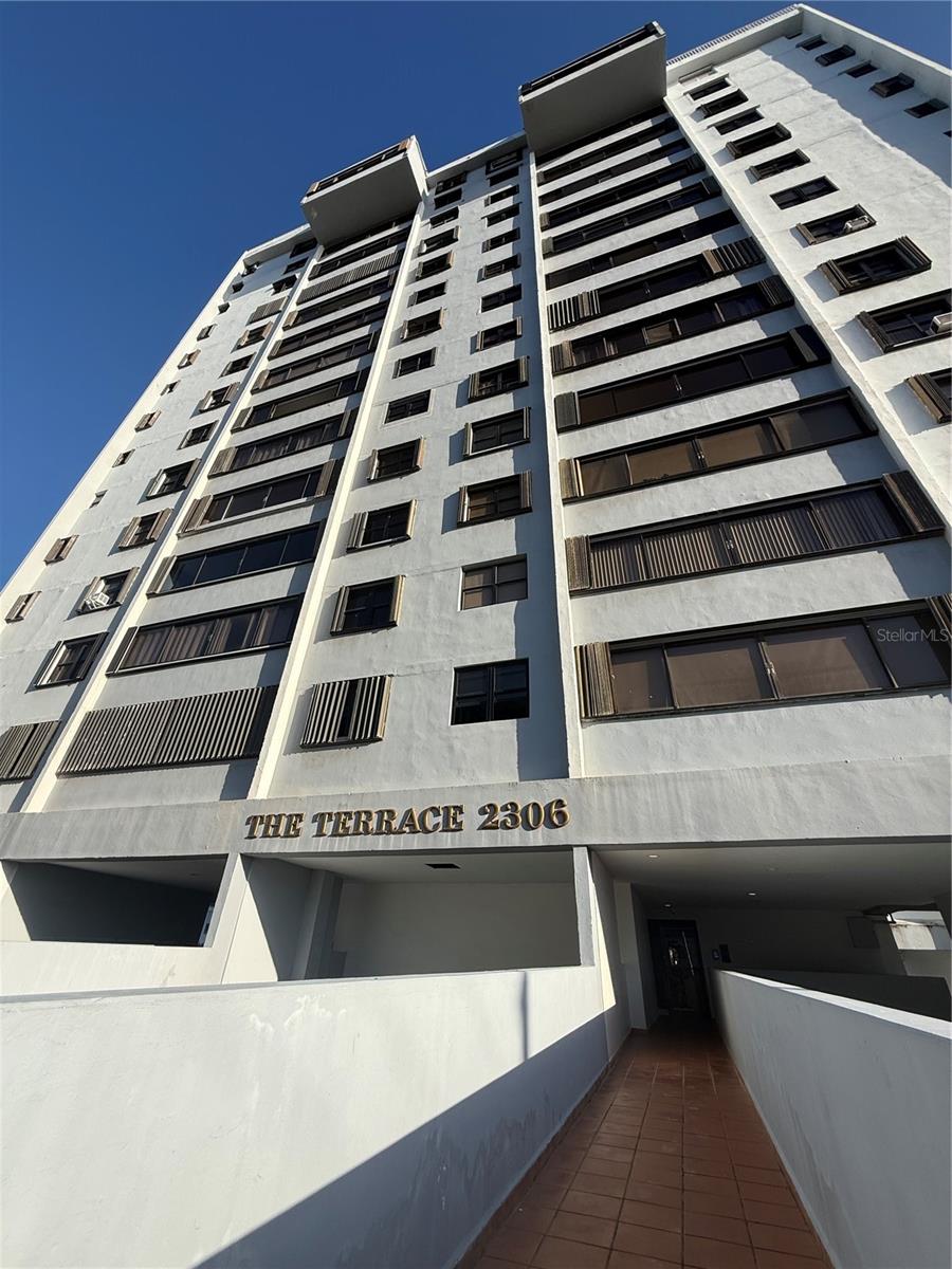 . Laurel #2306, San Juan, PR 00913