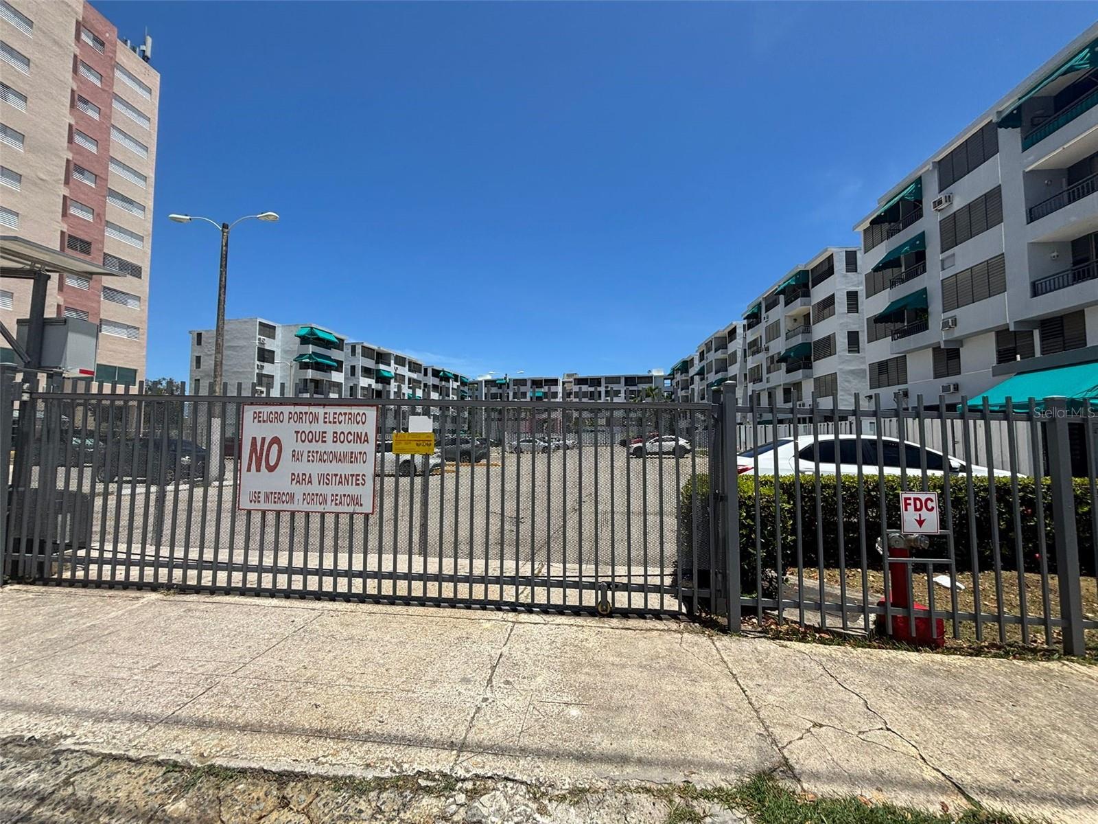 81 Mayaguez Street Apt 32 Condo French Plaza #327, San Juan, PR 00918