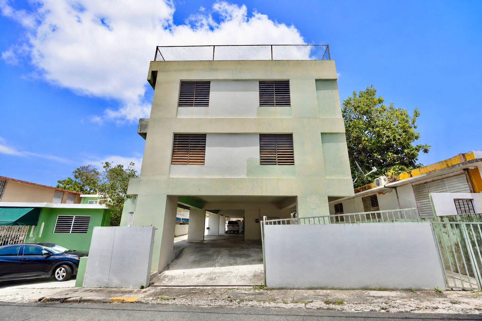 235 Calle Julian Pesante #204, San Juan, PR 00912
