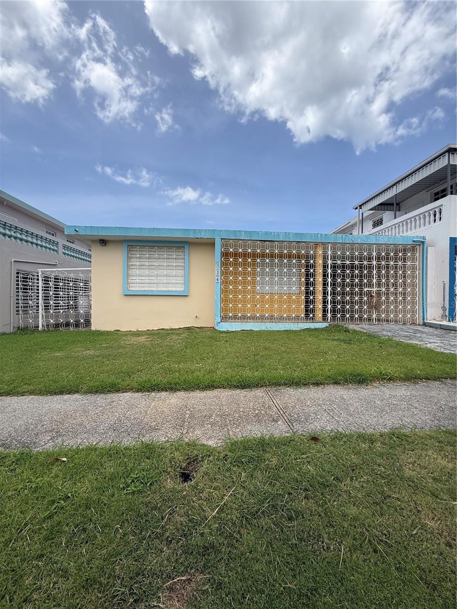 Ext. Melendez F #36, Fajardo, PR 00738