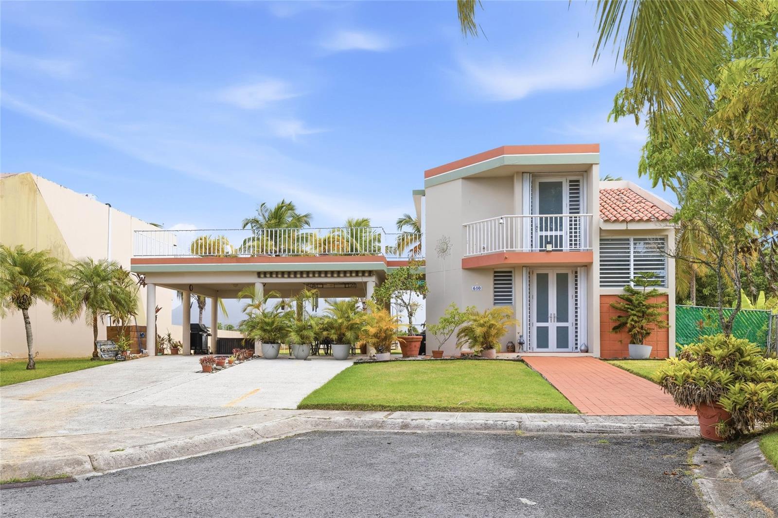 610 Calle Vistamar, Rio Grande, PR 00745