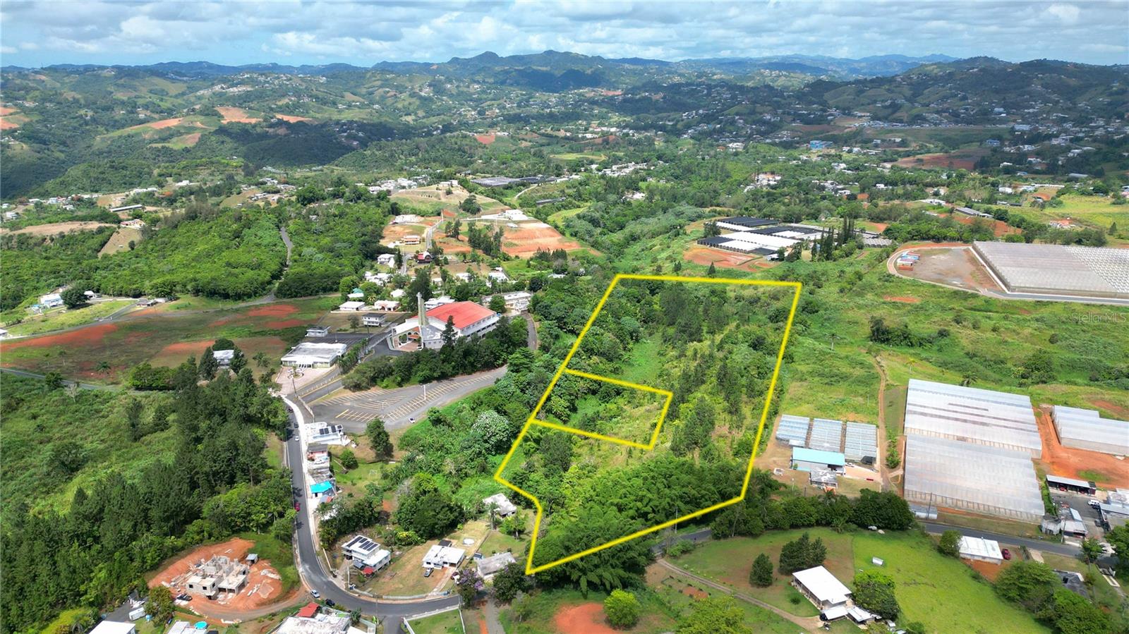 779 St. Quebradillas, Barranquitas, PR 00794