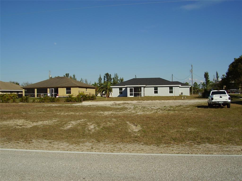 3527 E Gator Cir, Cape Coral, FL 33909