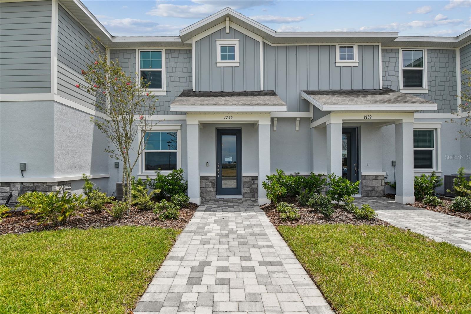 1755 Spreader Ln, Sarasota, FL 34240