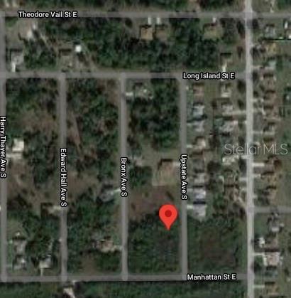 542 Upstate Ave S, Lehigh Acres, FL 33974