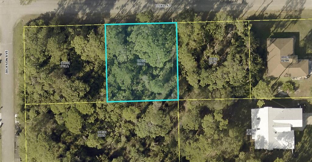 2902 E 3rd St, Lehigh Acres, FL 33936