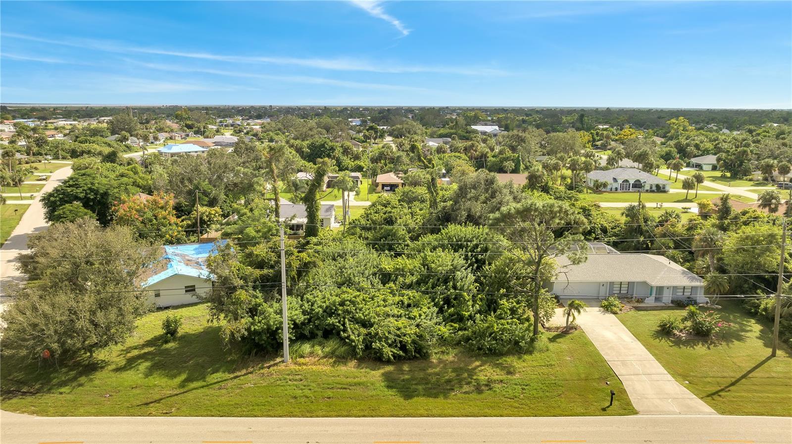 18571 Edgewater Dr, Port Charlotte, FL 33948