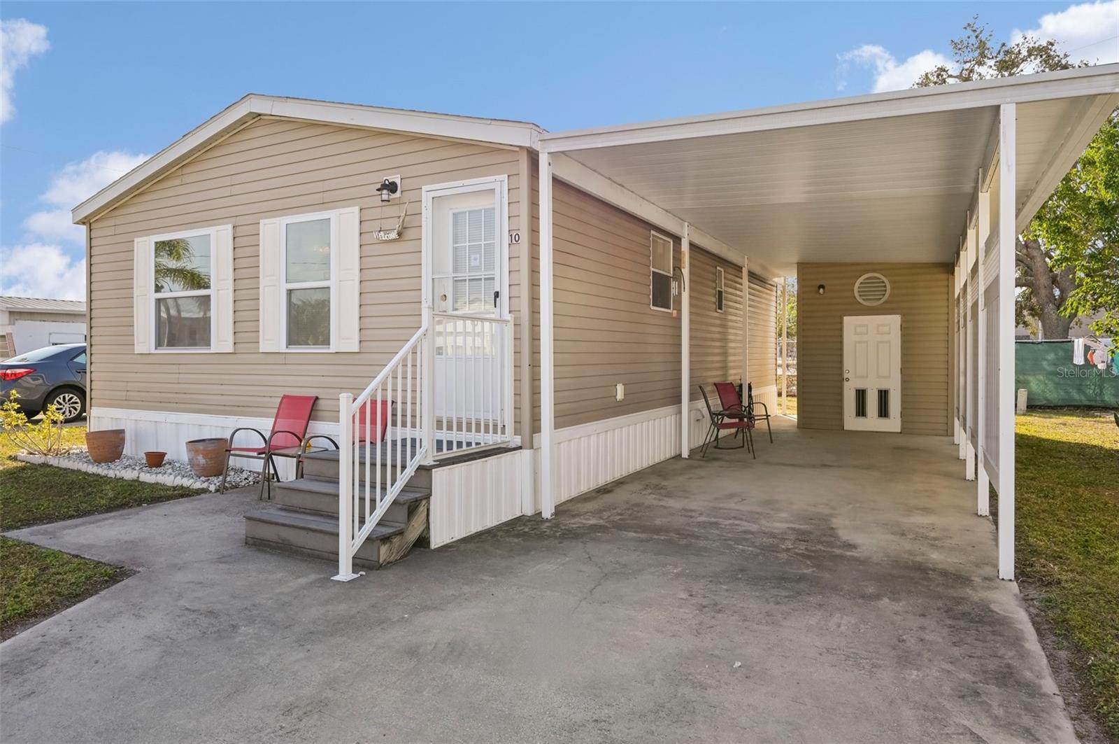 6904 Cortez Rd W #10, Bradenton, FL 34210