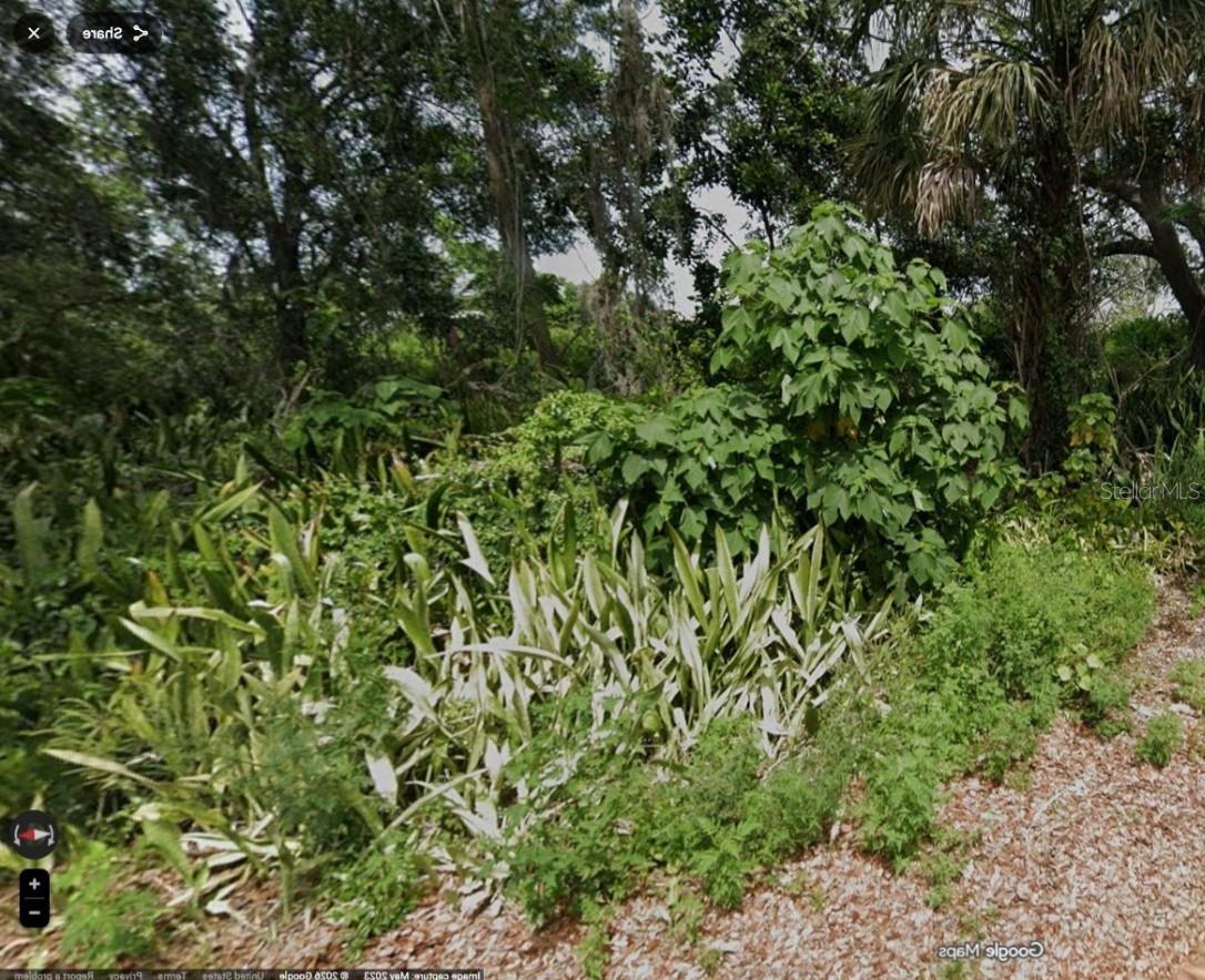 Almond Ave, Sarasota, FL 34234