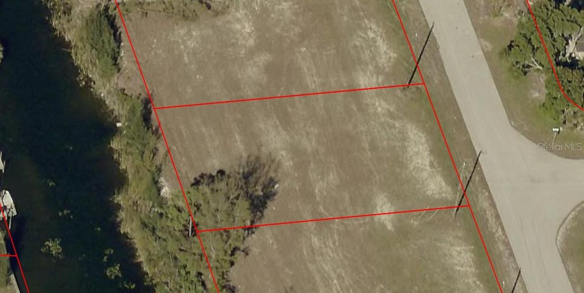 3322 Ne 9th Pl, Cape Coral, FL 33909