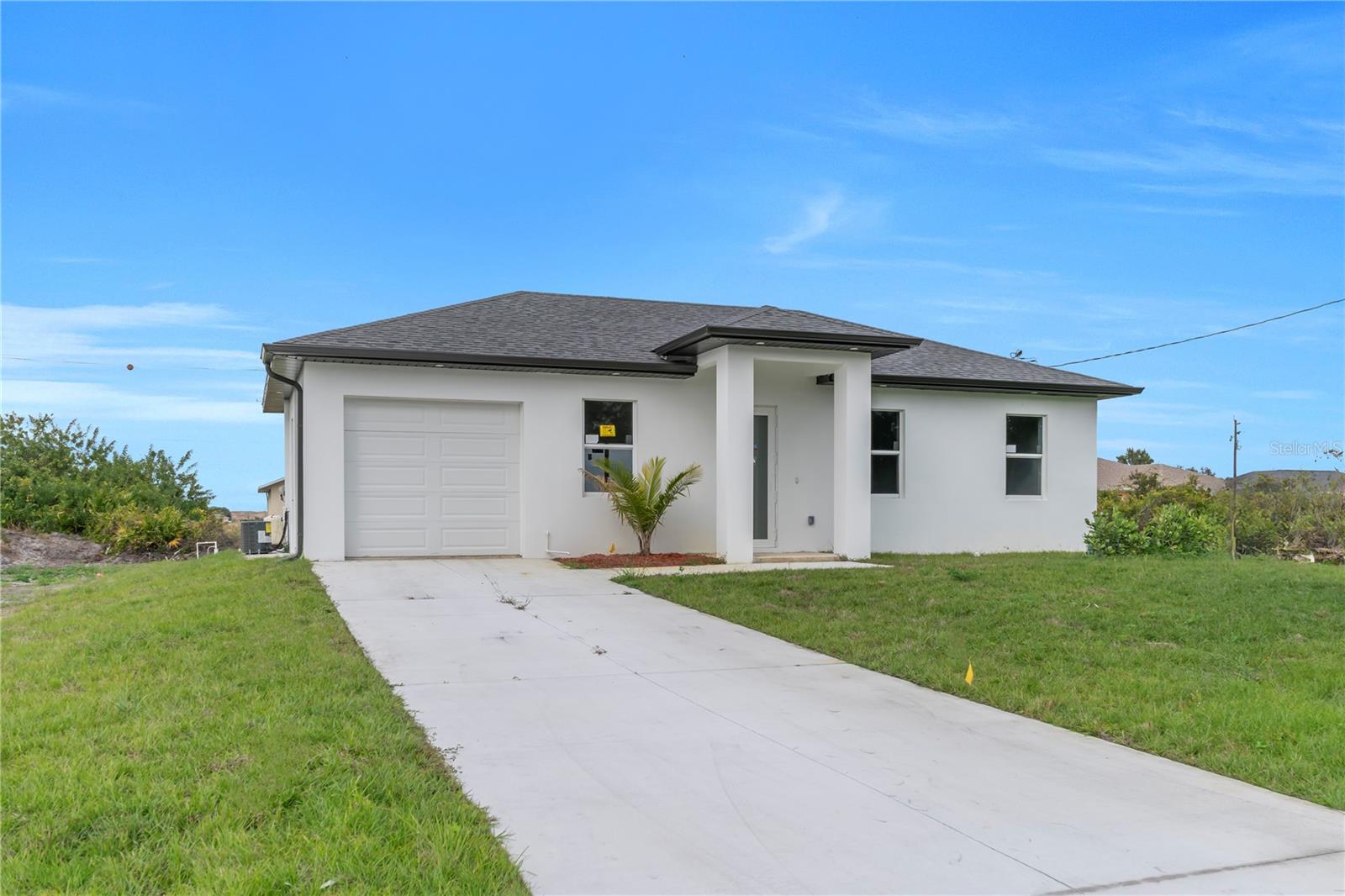 2910 67th St W, Lehigh Acres, FL 33971