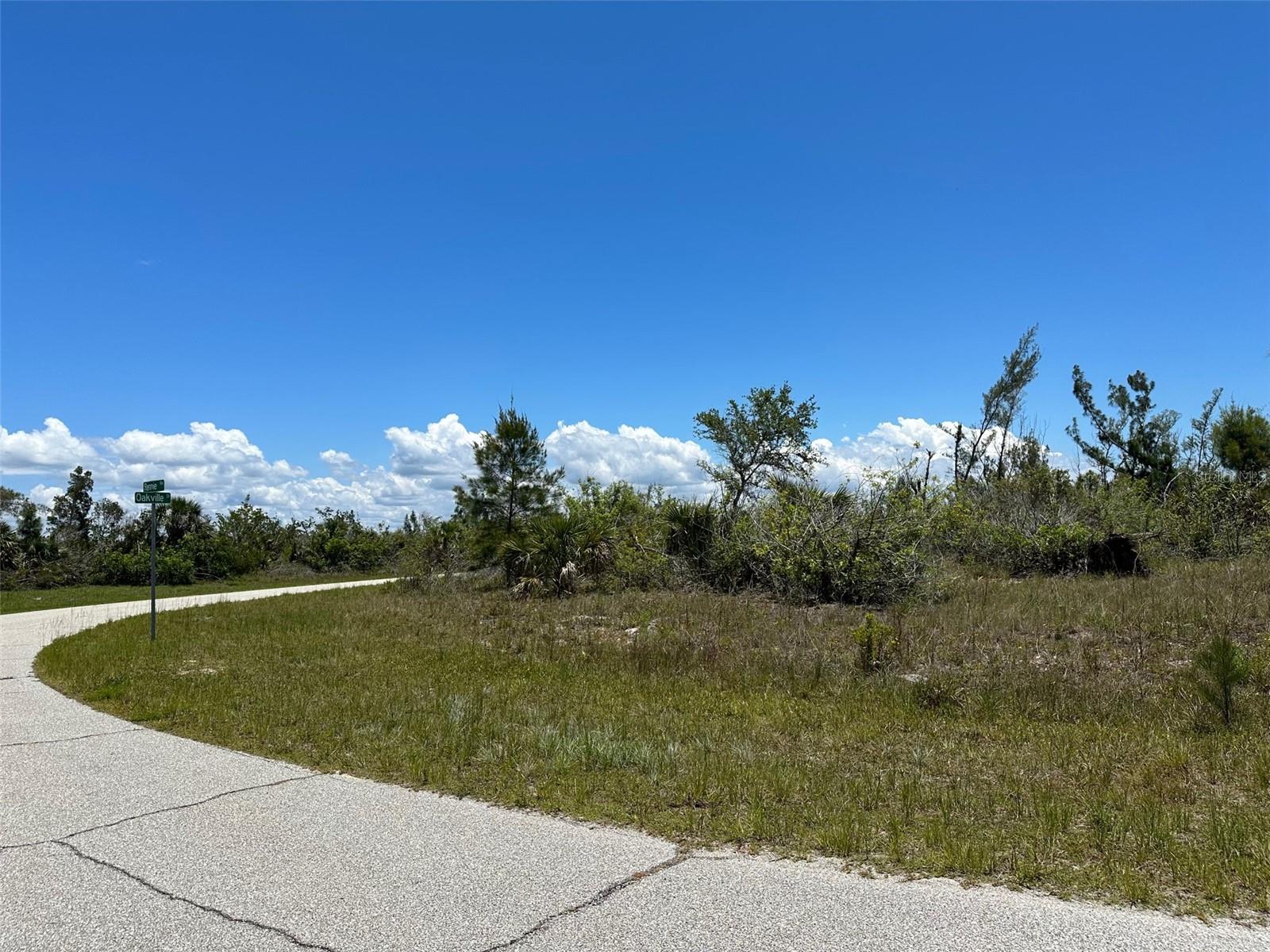 16285 Rennie Rd, Port Charlotte, FL 33981