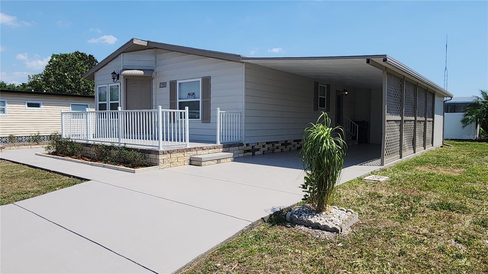 5316 53rd Ave E #F44, Bradenton, FL 34203