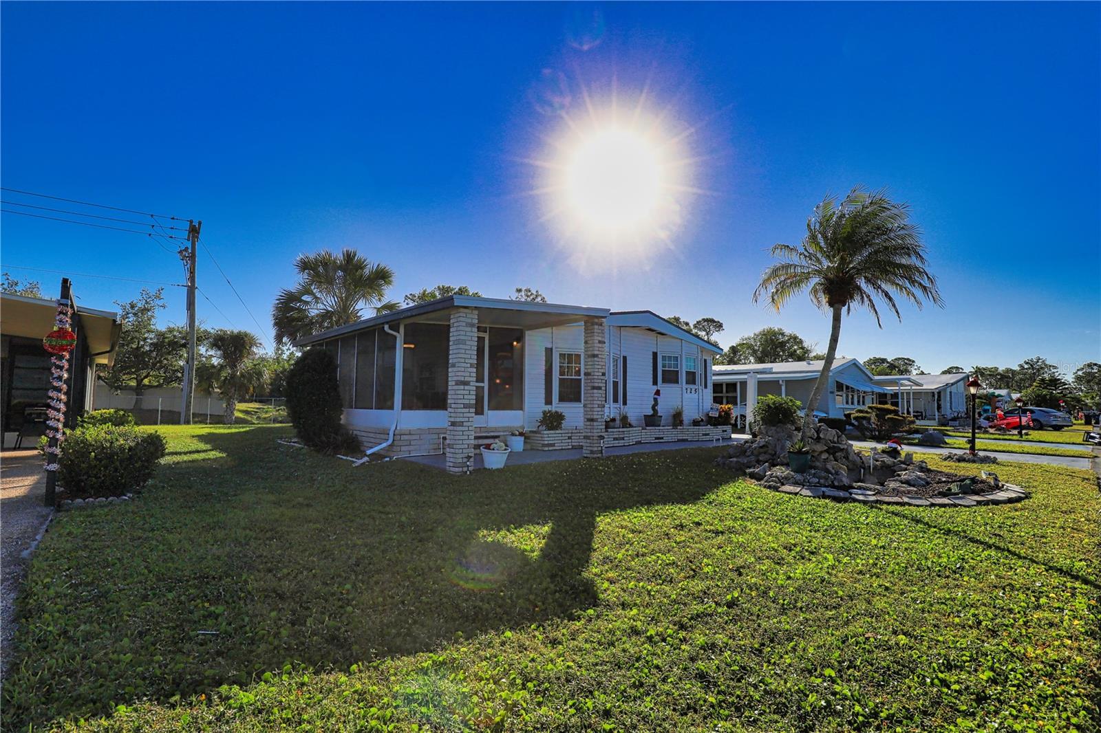 725 Iglesia Dr, North Port, FL 34287