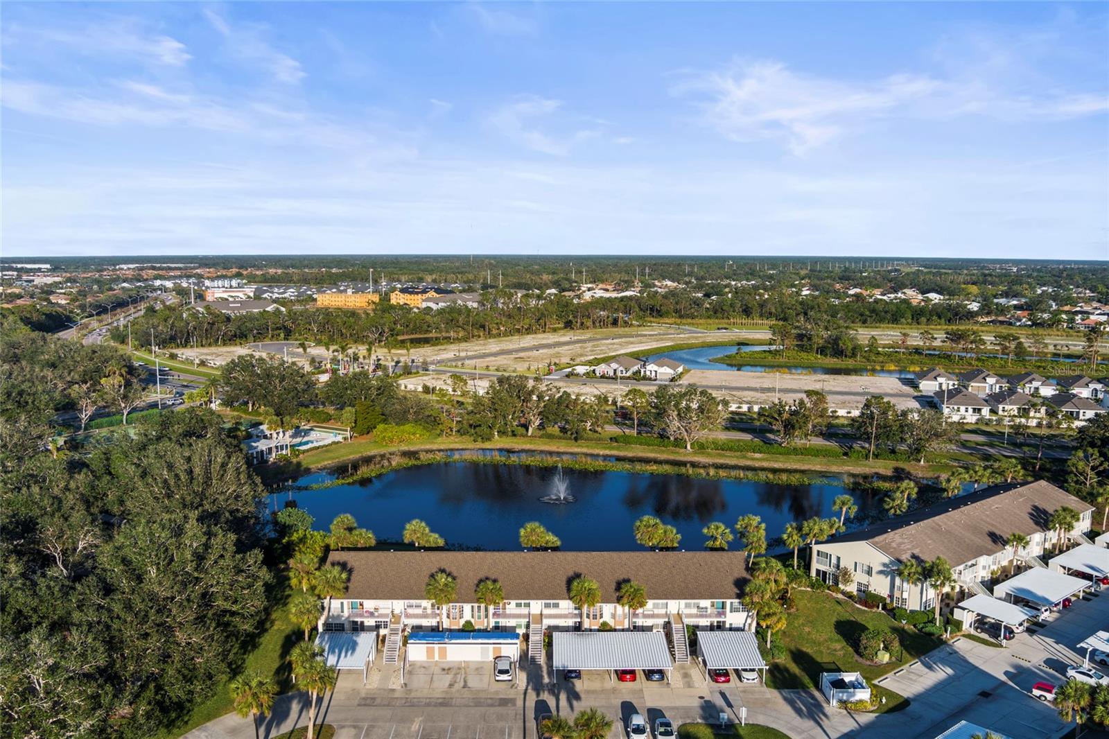 201 Silver Lake Dr #204, Venice, FL 34292