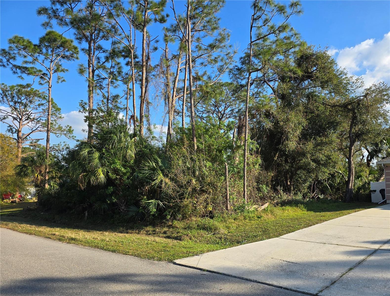 Sylvania Ave, North Port, FL 34286