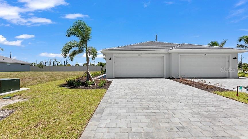 8069 Shore Lake Dr, Englewood, FL 34224