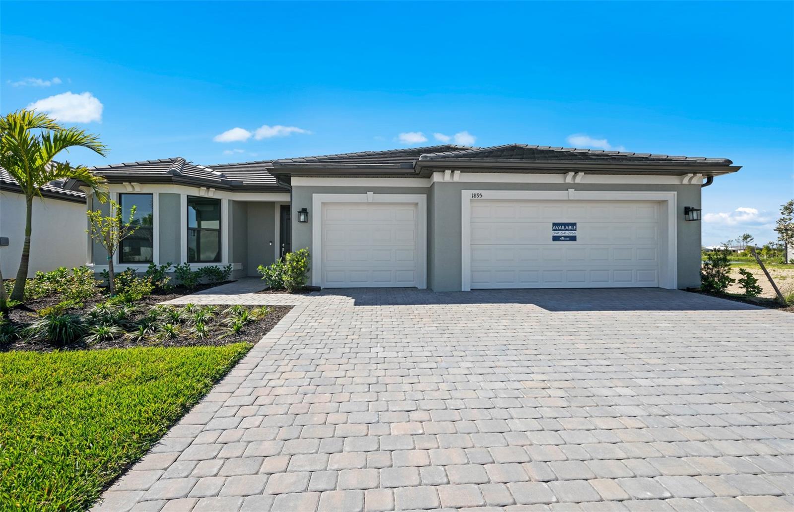 1895 Ridgemore St, North Port, FL 34289