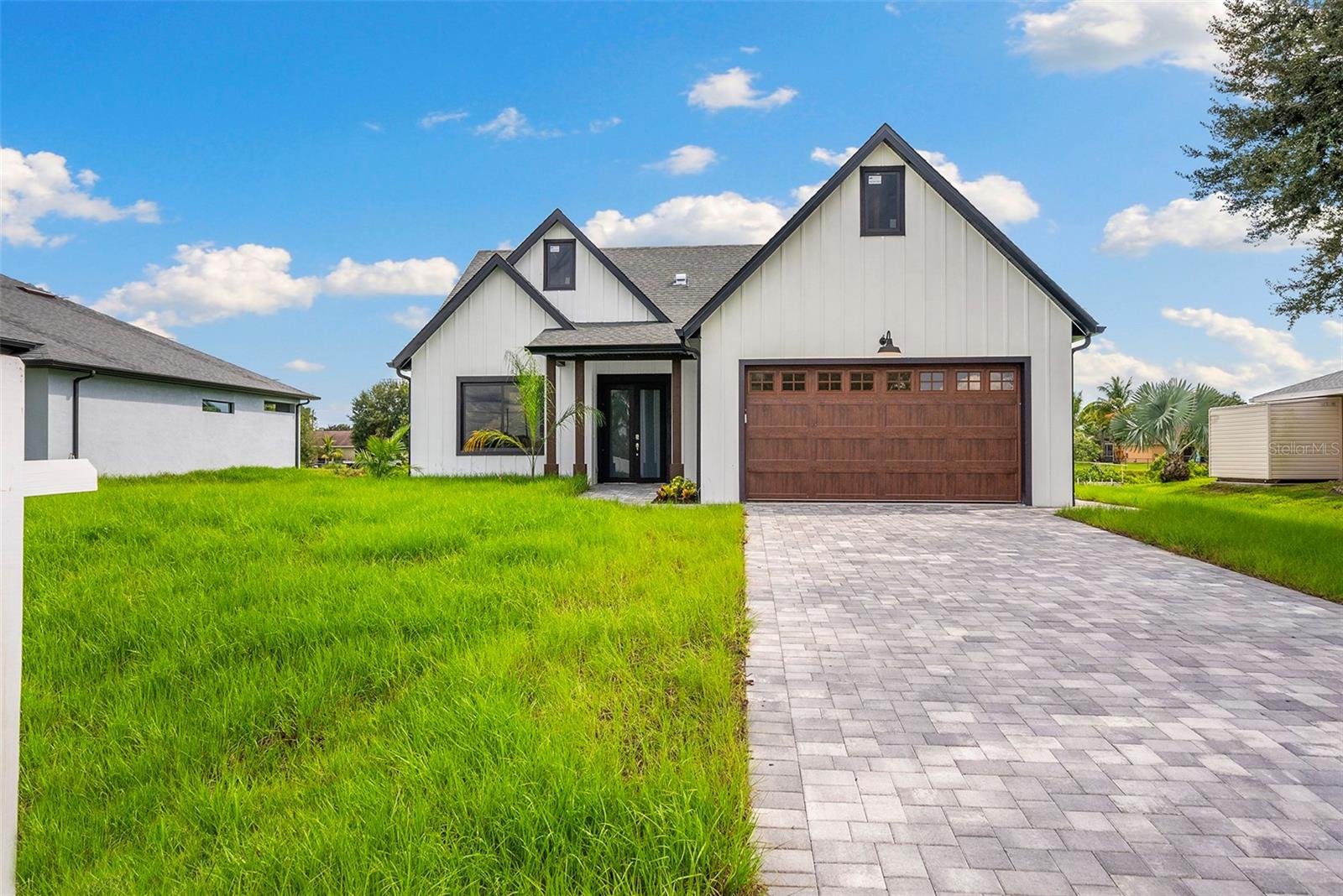 4308 3rd St Sw, Lehigh Acres, FL 33976