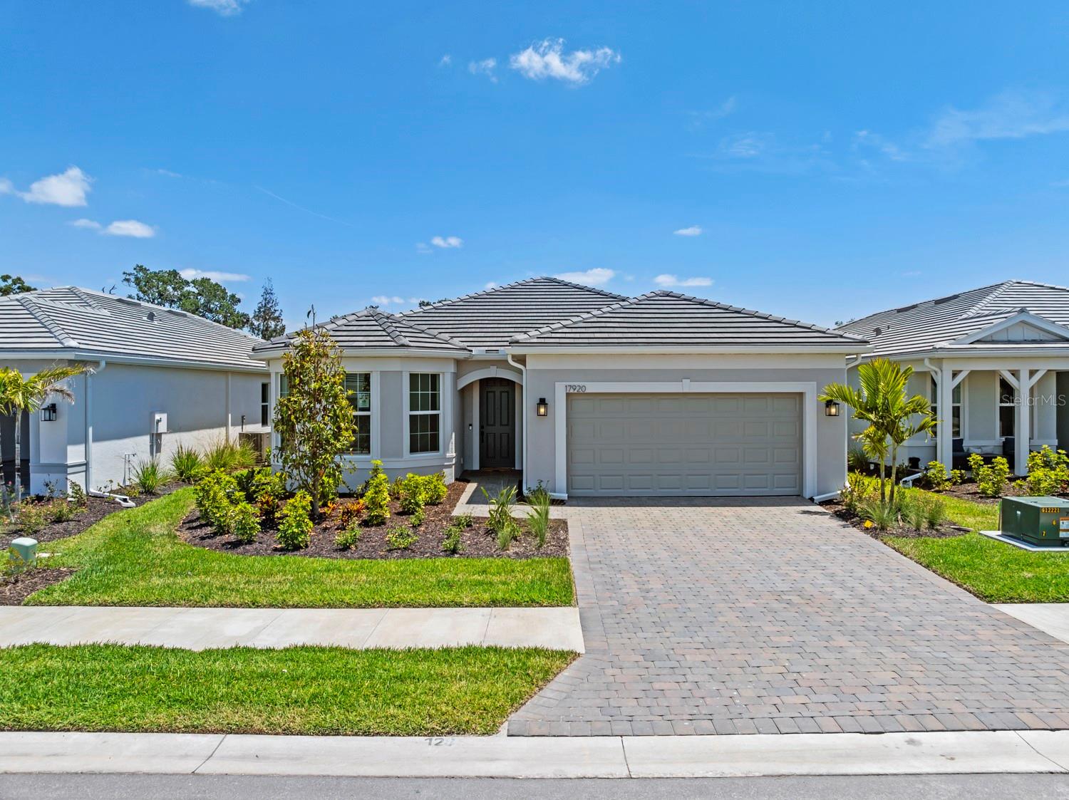 17920 Nadine Pl, Nokomis, FL 34275