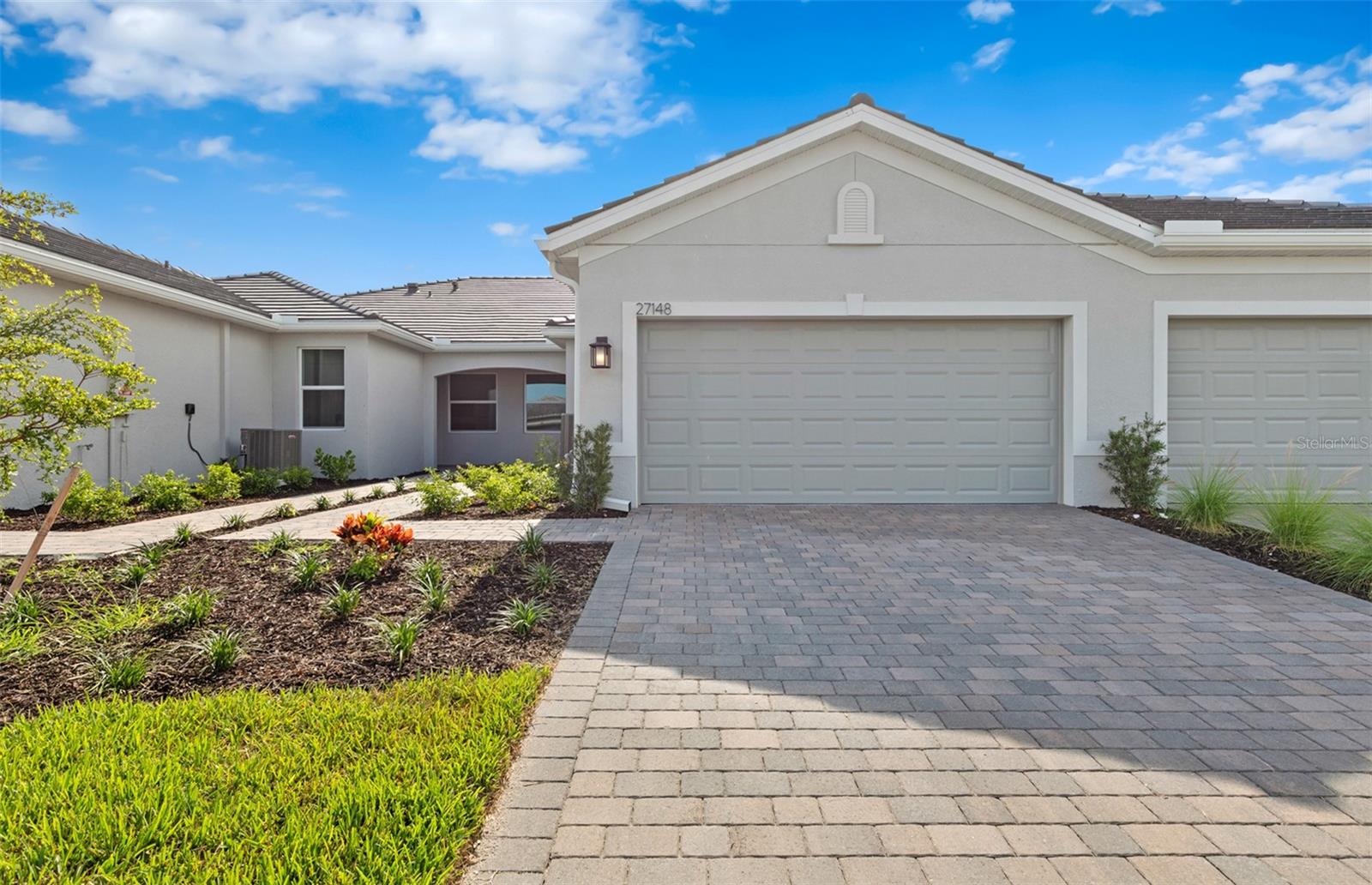 27148 Capri Shores Cir, Englewood, FL 34223