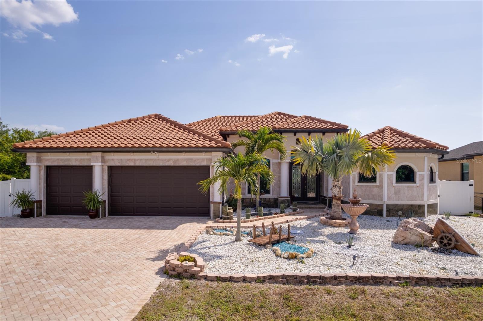13878 Allamanda Cir, Port Charlotte, FL 33981