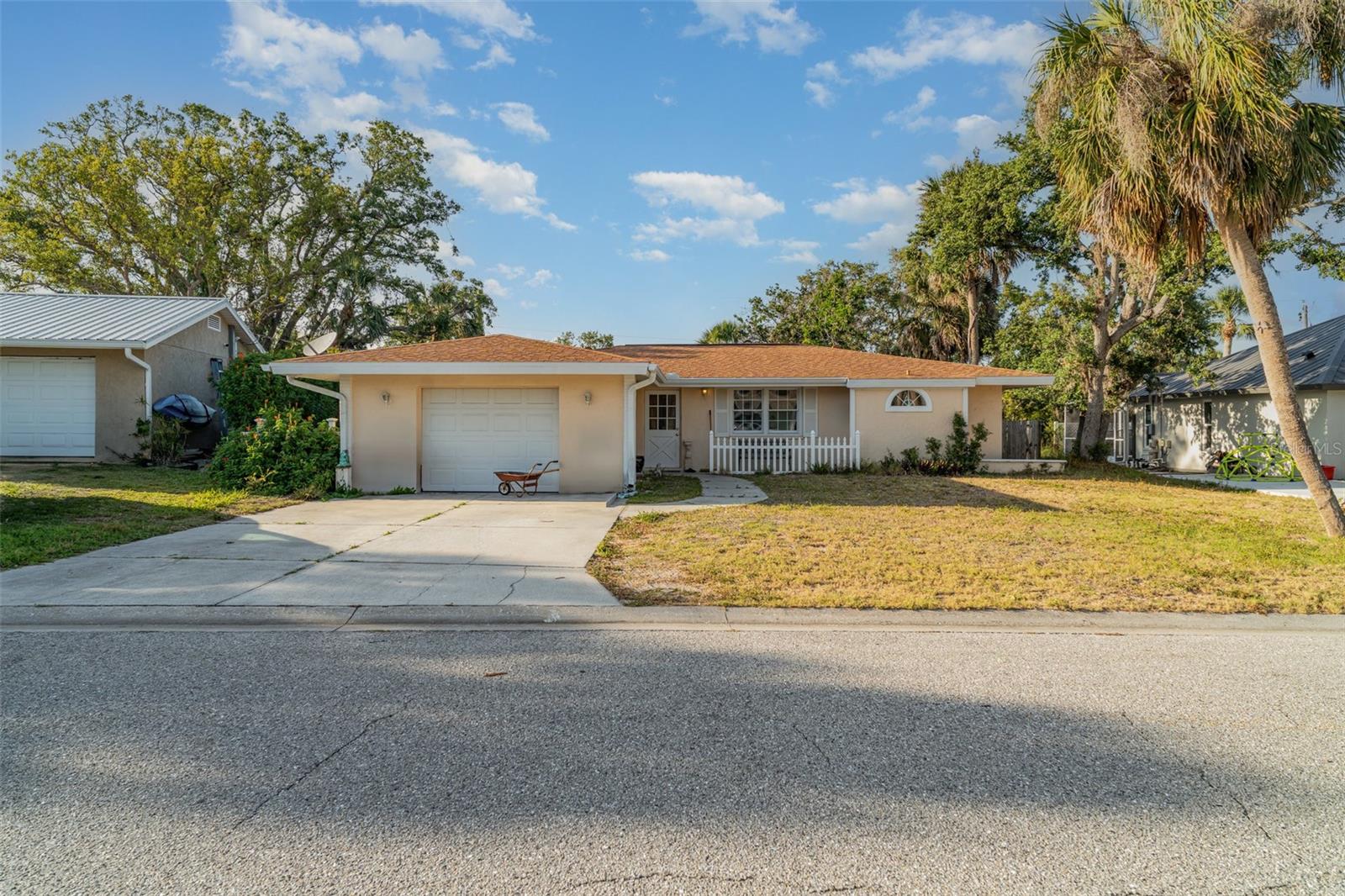504 Casas Bonitas Dr, Nokomis, FL 34275