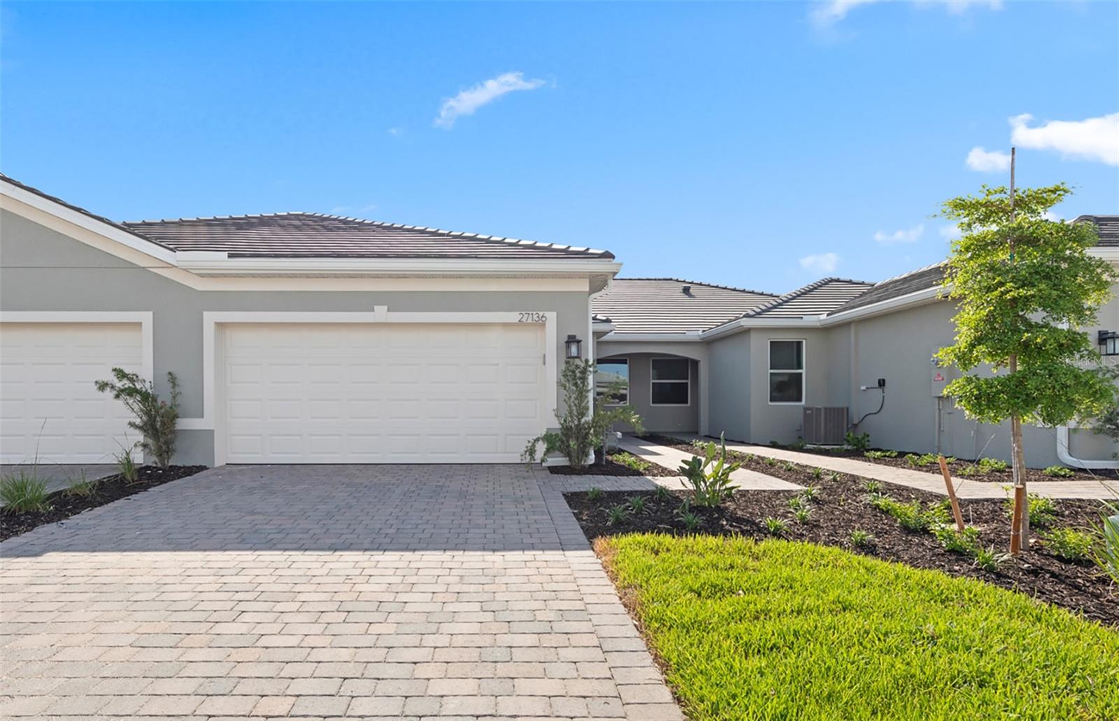 27136 Capri Shores Cir, Englewood, FL 34223