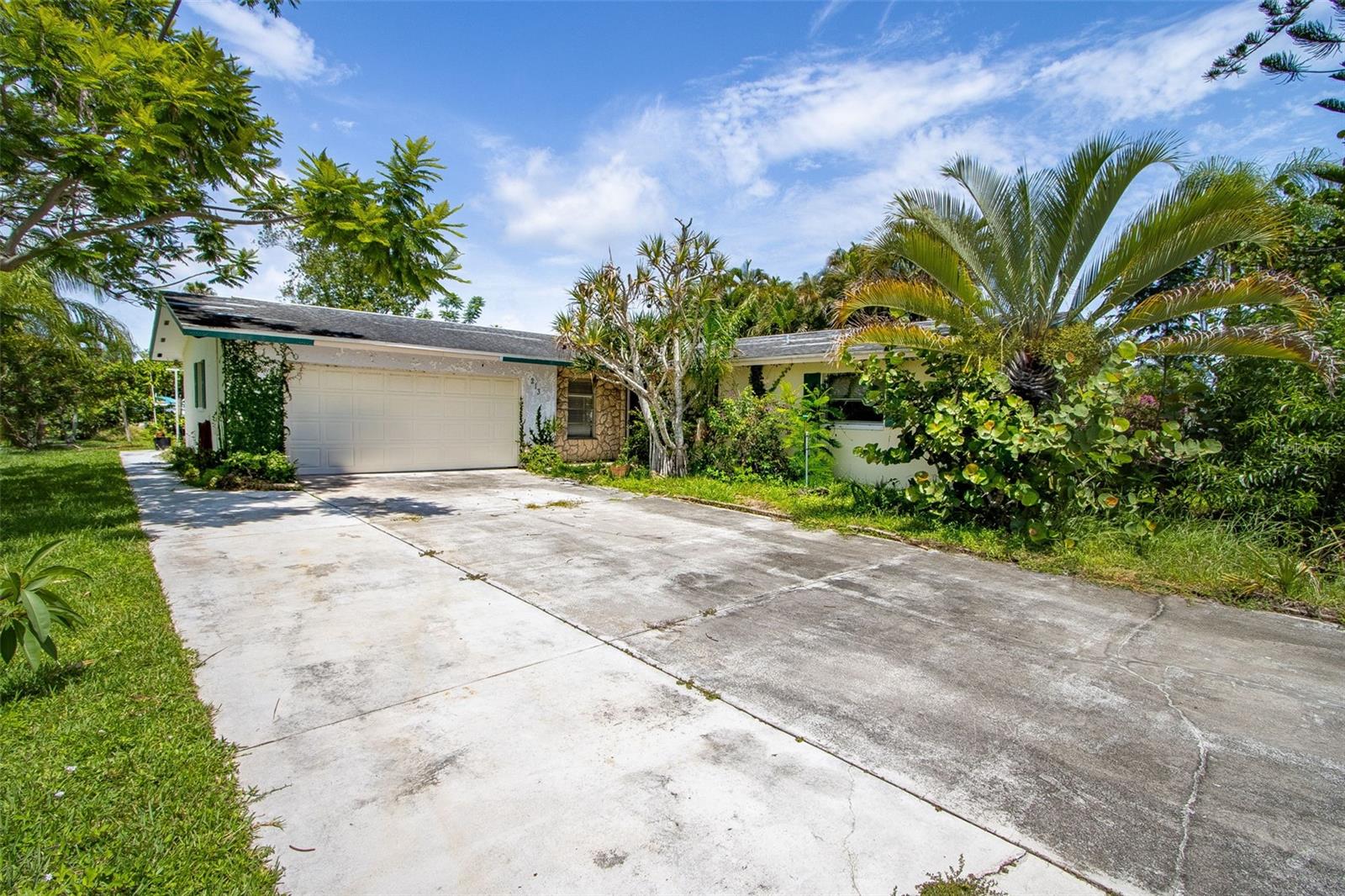 2137 Saint Croix Ave, Fort Myers, FL 33905