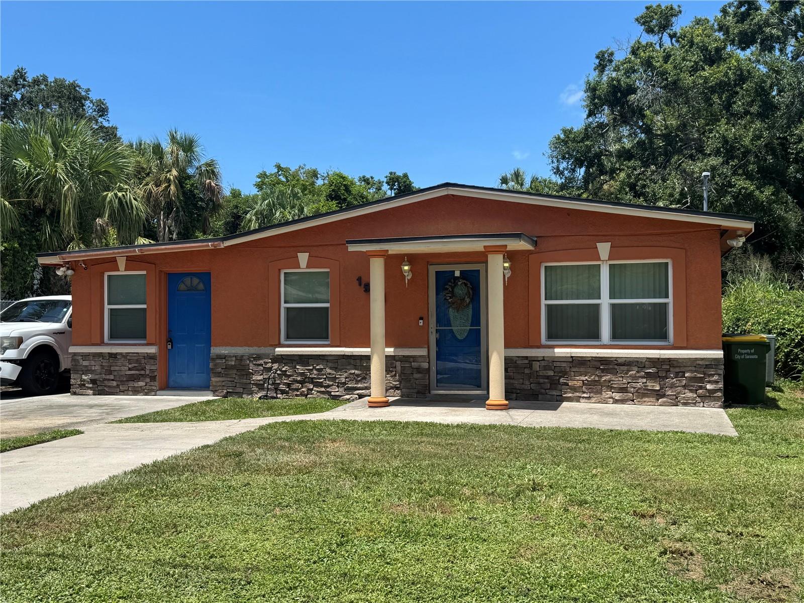 1521 28th St, Sarasota, FL 34234